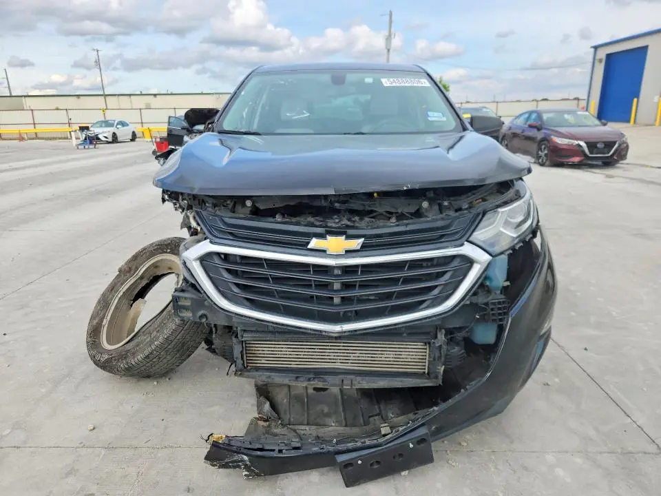 2018 CHEVROLET EQUINOX LS  