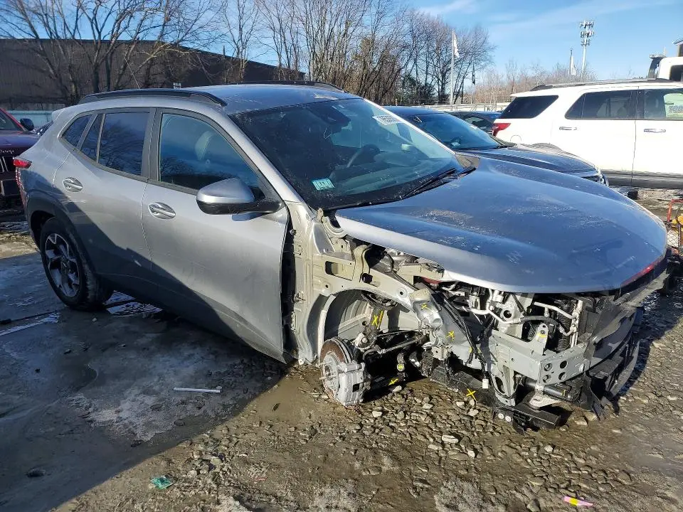 2025 CHEVROLET TRAX 1LT  