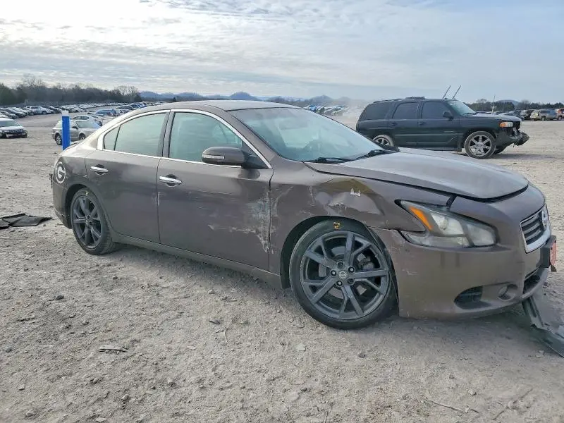 2013 NISSAN MAXIMA S  