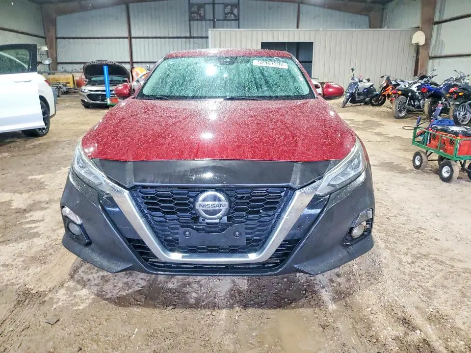 2019 NISSAN ALTIMA SL  
