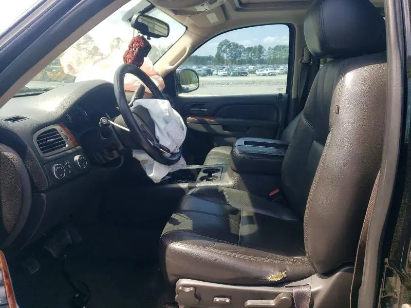 2013 CHEVROLET TAHOE K1500 LT  