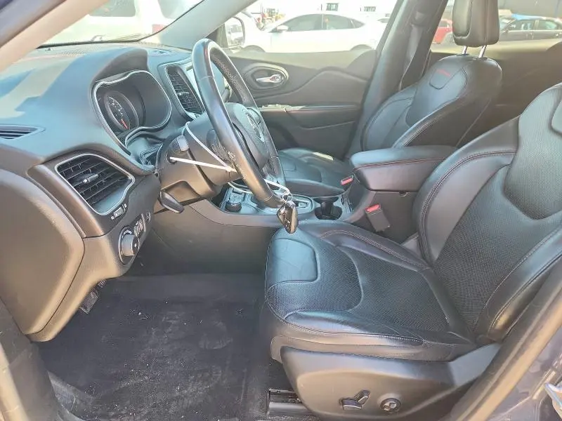2019 JEEP CHEROKEE TRAILHAWK  