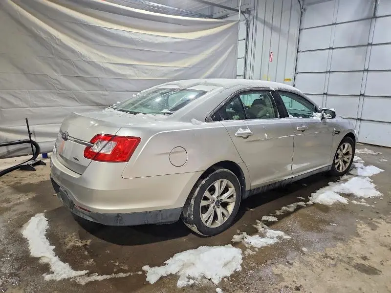2010 FORD TAURUS SEL  