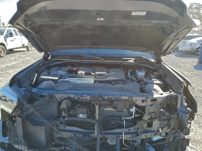 2024 TOYOTA TUNDRA CREWMAX PLATINUM  