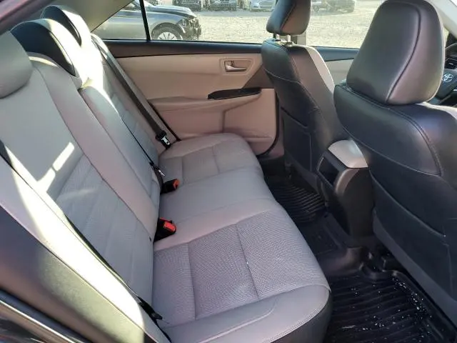 2016 TOYOTA CAMRY LE  