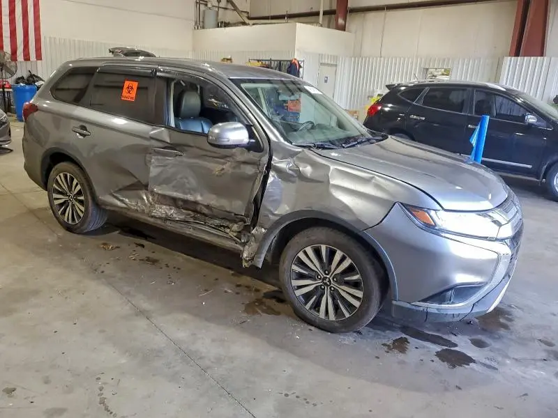 2019 MITSUBISHI OUTLANDER SE  