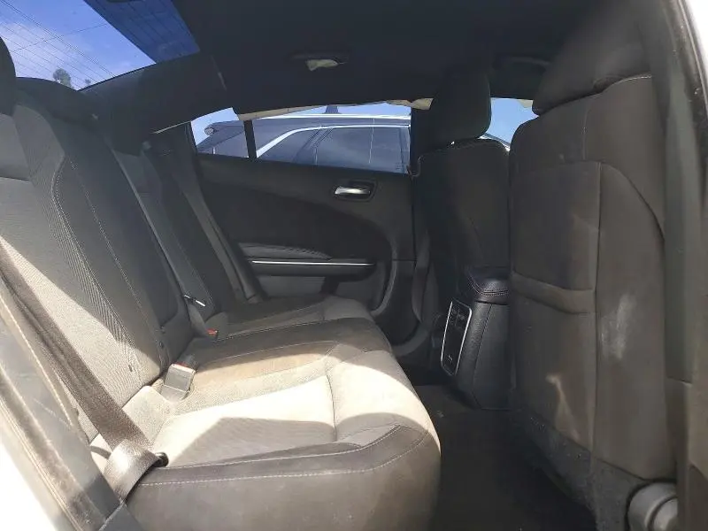 2021 DODGE CHARGER SXT  