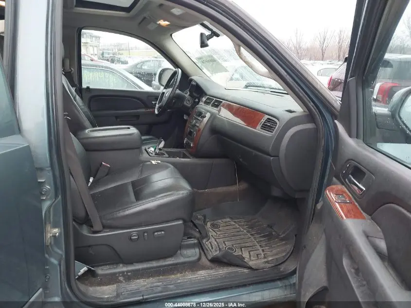 2010 CHEVROLET SILVERADO 1500 LTZ