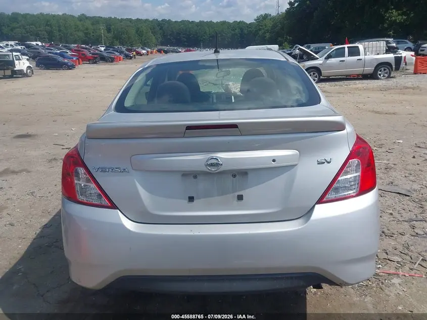 2017 NISSAN VERSA 1.6 SV