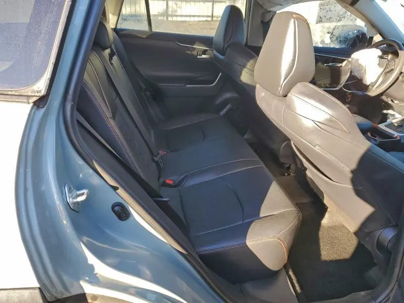 2019 TOYOTA RAV4 ADVENTURE  