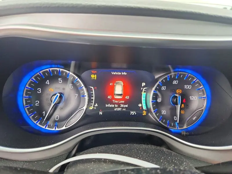 2019 CHRYSLER PACIFICA LIMITED  
