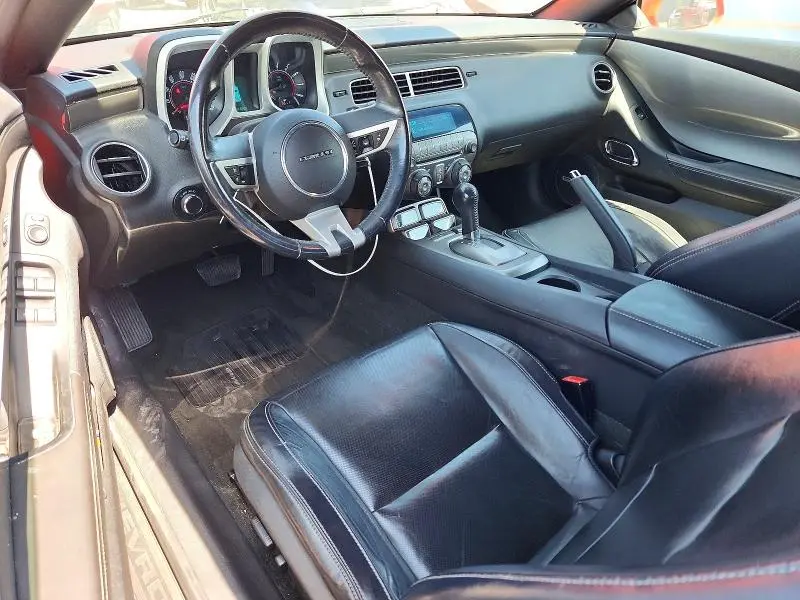 2011 CHEVROLET CAMARO LT  