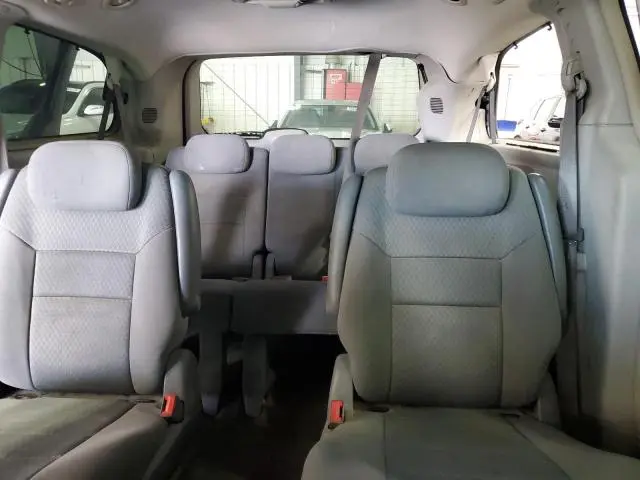 2010 CHRYSLER TOWN & COUNTRY TOURING  