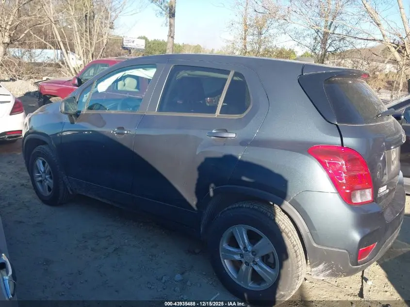 2022 CHEVROLET TRAX AWD LS