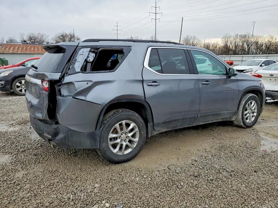 2021 CHEVROLET TRAVERSE LT  