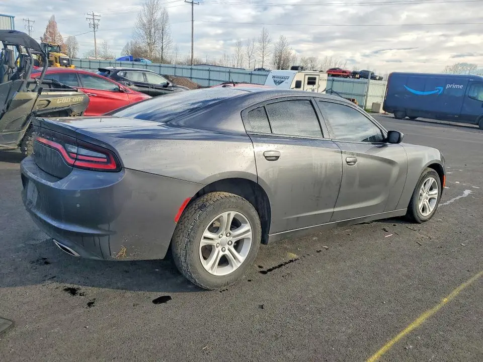 2019 DODGE CHARGER SXT  