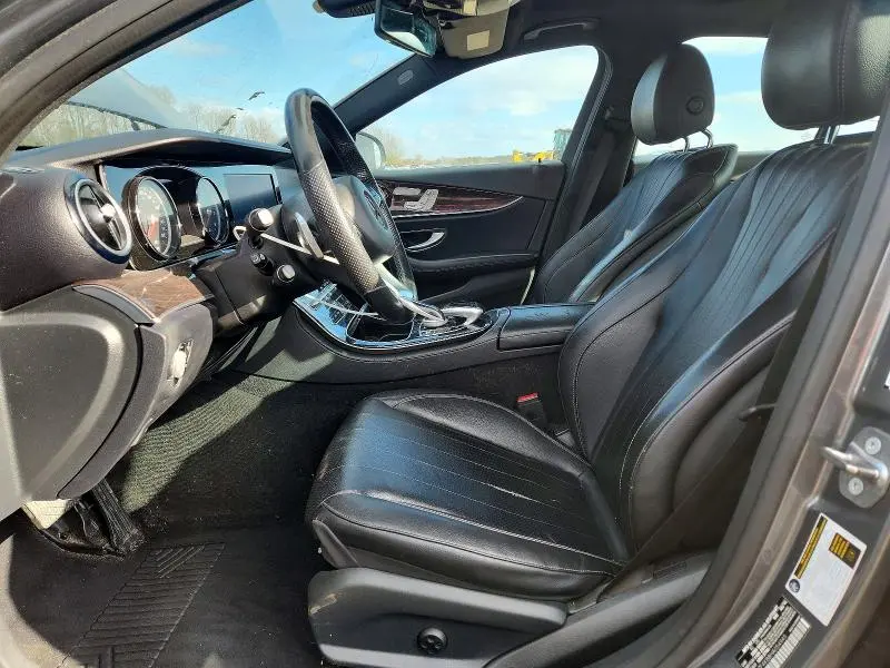 2017 MERCEDES-BENZ E 300 4MATIC  