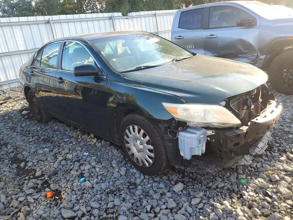 2011 TOYOTA CAMRY LE  