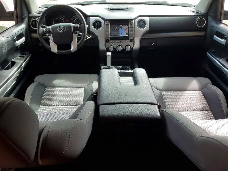 2014 TOYOTA TUNDRA CREWMAX SR5  