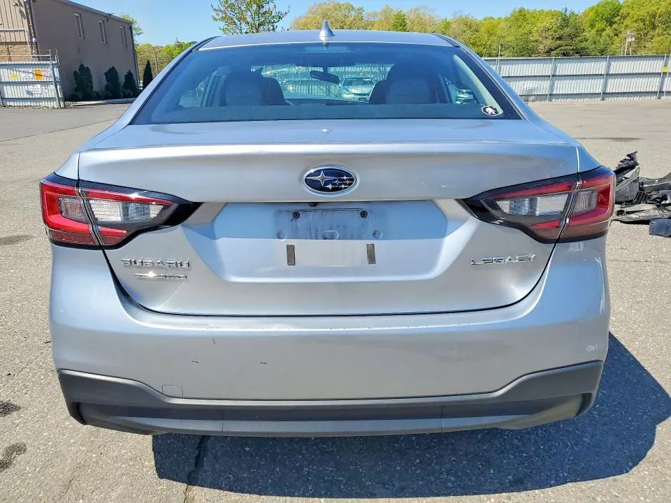 2024 SUBARU LEGACY   