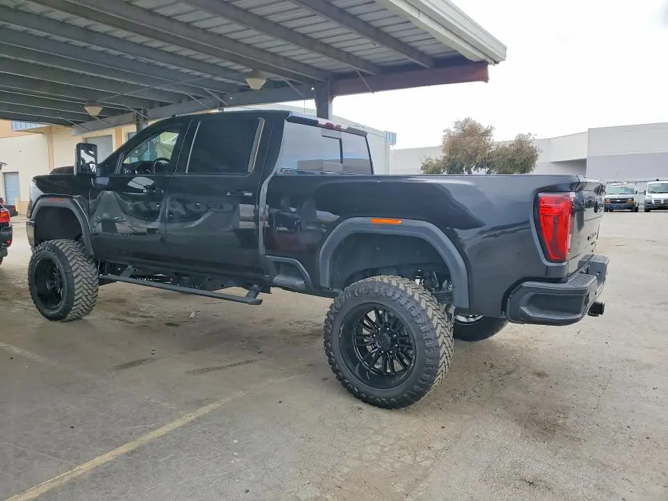 2022 GMC SIERRA K2500 DENALI  
