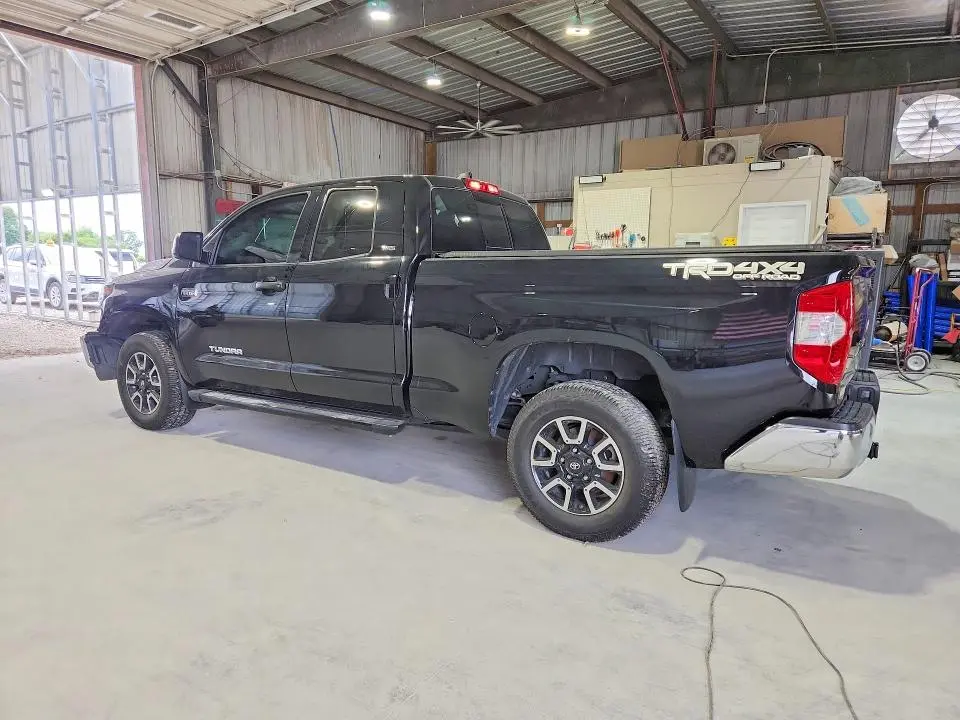 2020 TOYOTA TUNDRA SR5  