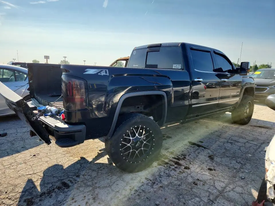 2015 GMC SIERRA K2500 DENALI  