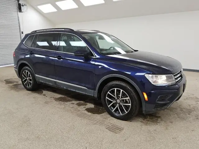 2021 VOLKSWAGEN TIGUAN SE  
