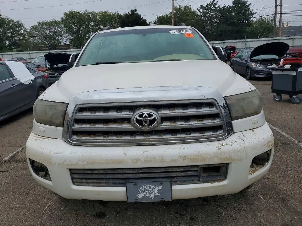 2010 TOYOTA SEQUOIA PLATINUM  