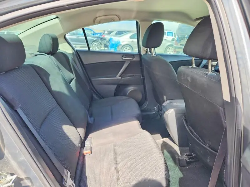 2012 MAZDA 3 I  