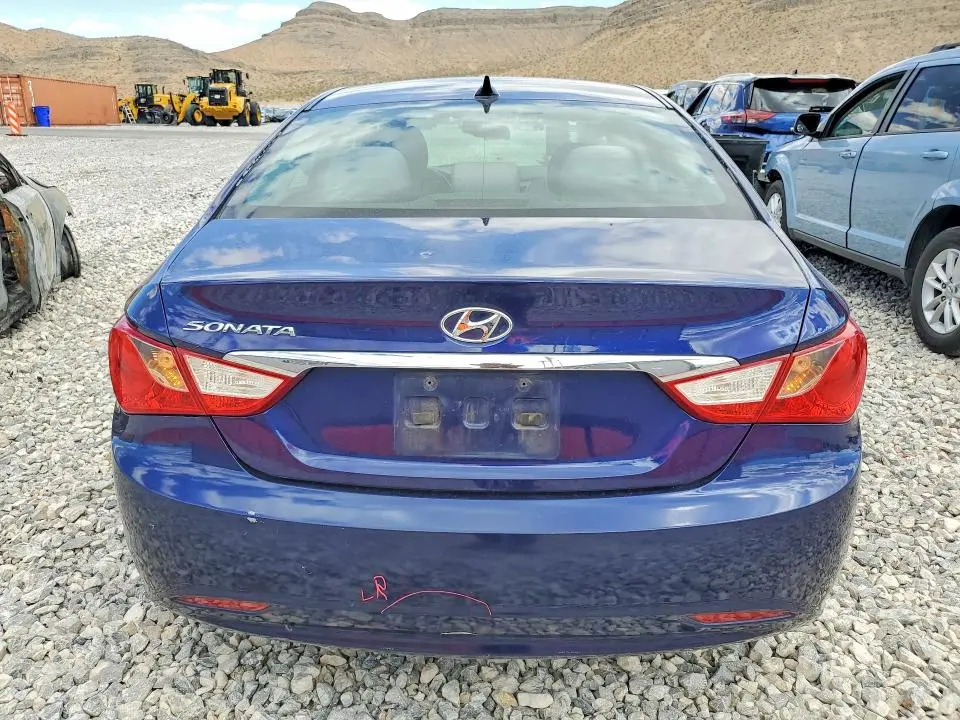2012 HYUNDAI SONATA GLS  