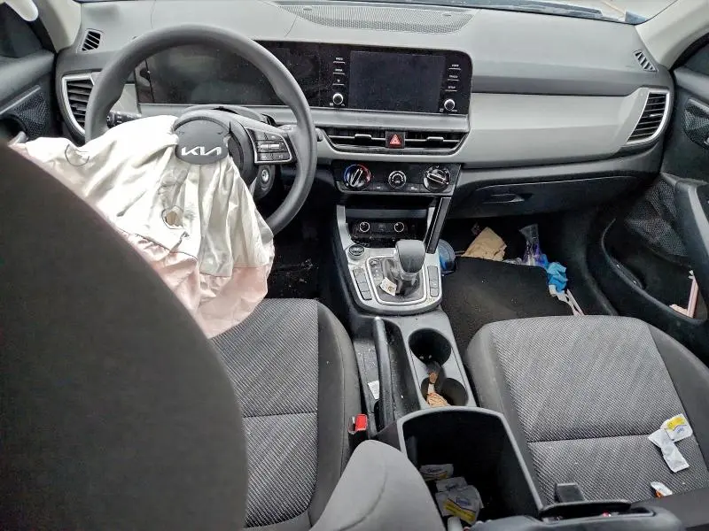 2026 KIA SELTOS LX  