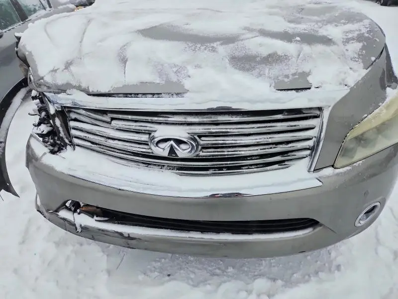 2011 INFINITI QX56   