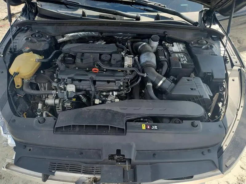 2021 KIA K5 LX  