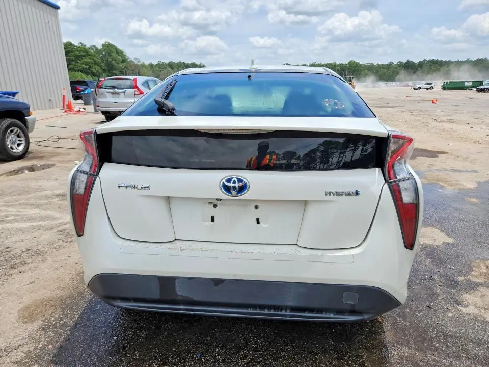 2016 TOYOTA PRIUS TWO  