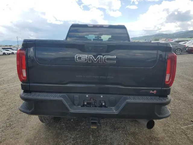 2022 GMC SIERRA K2500 AT4  