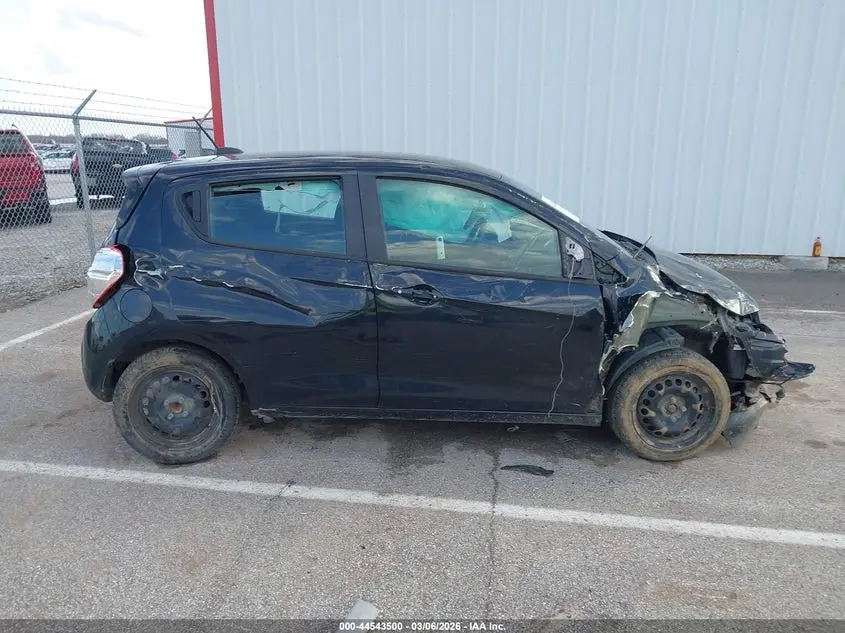 2016 CHEVROLET SPARK LS CVT