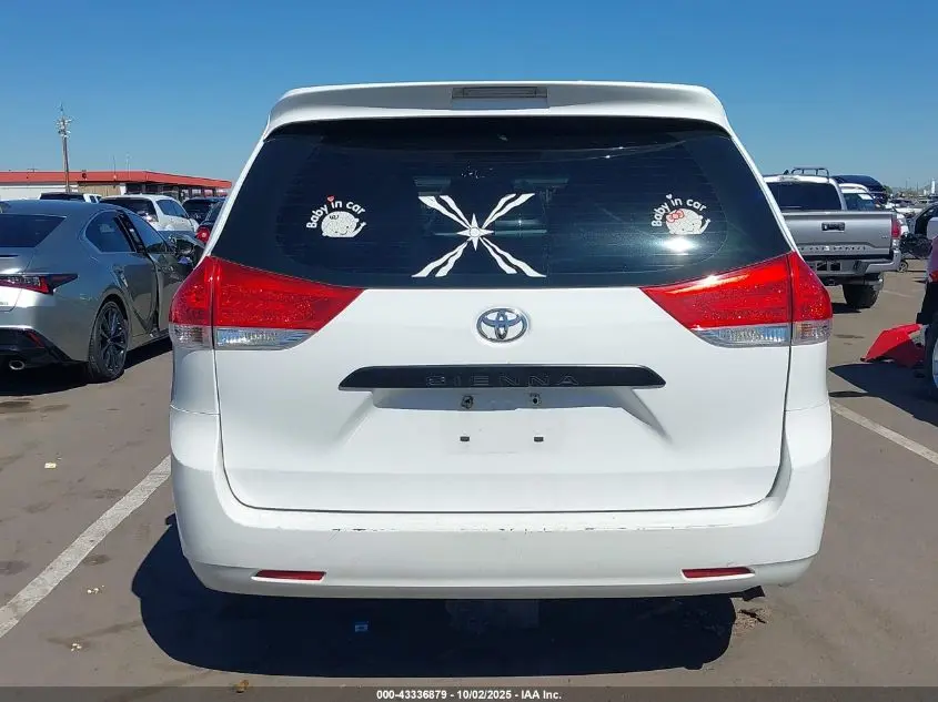 2013 TOYOTA SIENNA L V6 7 PASSENGER