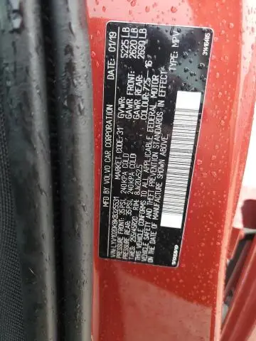 2019 VOLVO XC60 T5 MOMENTUM  