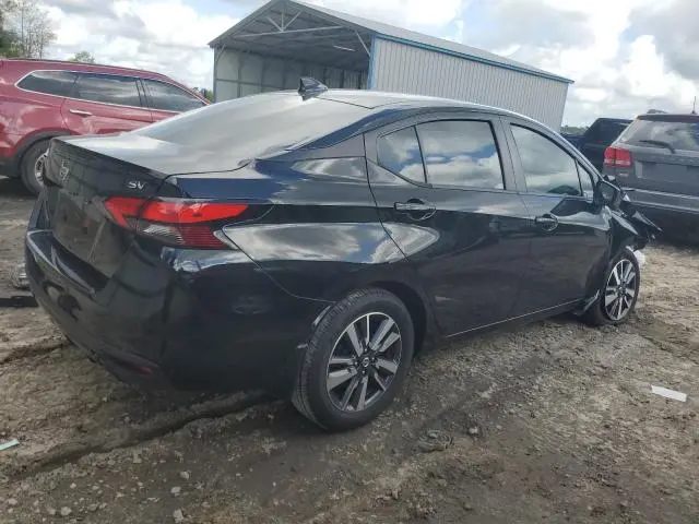 2022 NISSAN VERSA SV  
