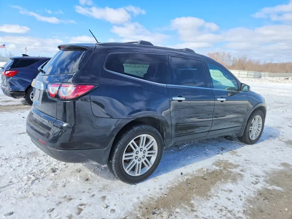 2015 CHEVROLET TRAVERSE LT  