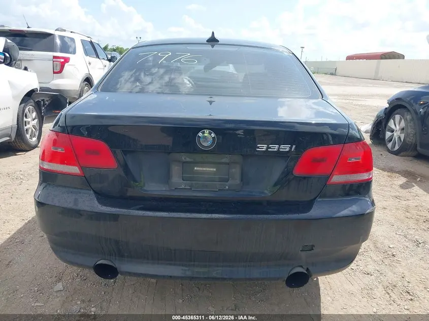 2010 BMW 335I  
