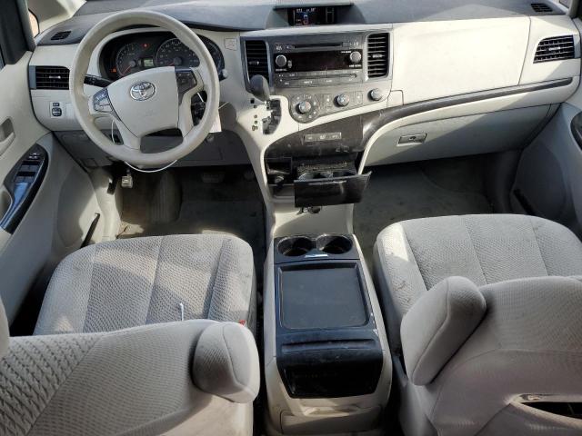 2011 TOYOTA SIENNA LE