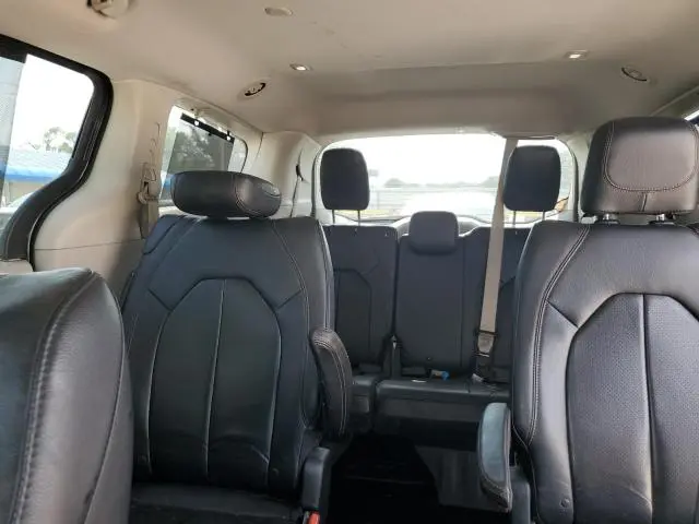 2018 CHRYSLER PACIFICA TOURING L  