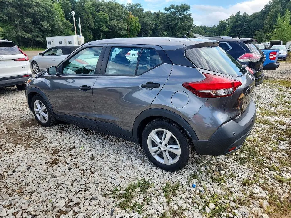 2020 NISSAN KICKS S  