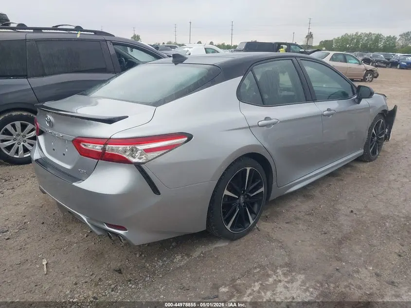 2020 TOYOTA CAMRY XSE