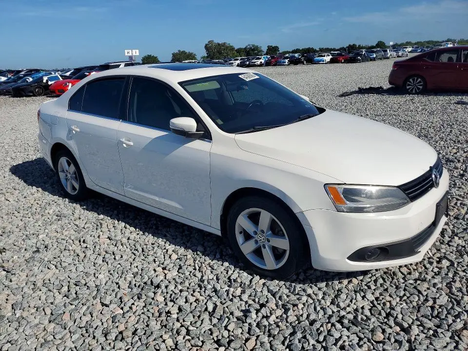 2012 VOLKSWAGEN JETTA TDI  
