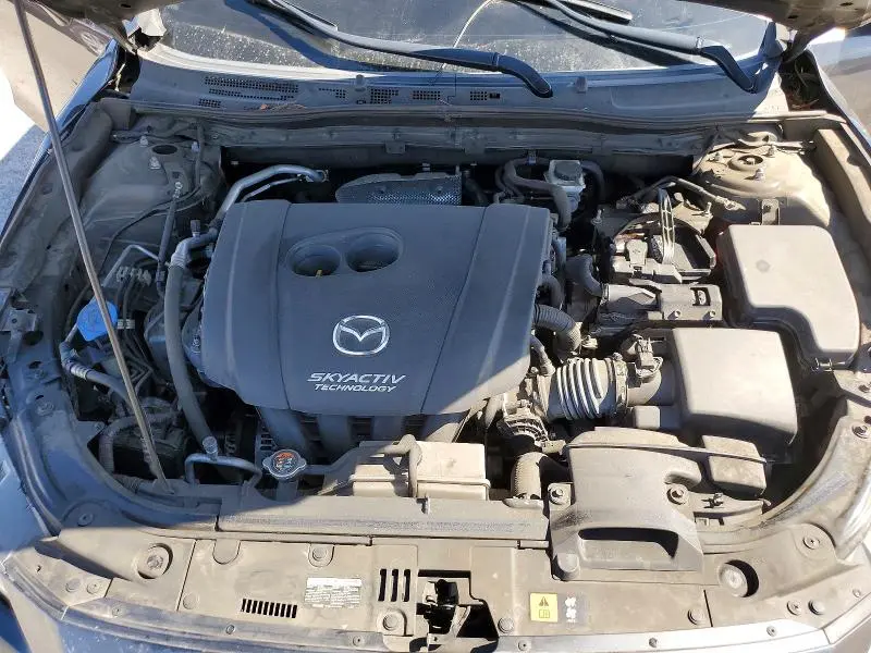 2018 MAZDA 3 TOURING  