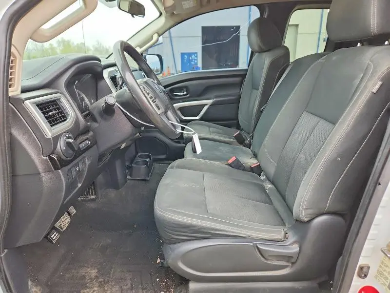 2018 NISSAN TITAN S  