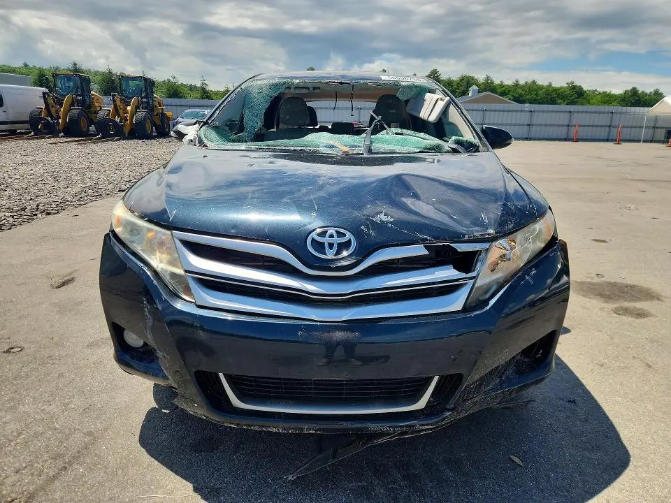 2014 TOYOTA VENZA LE  